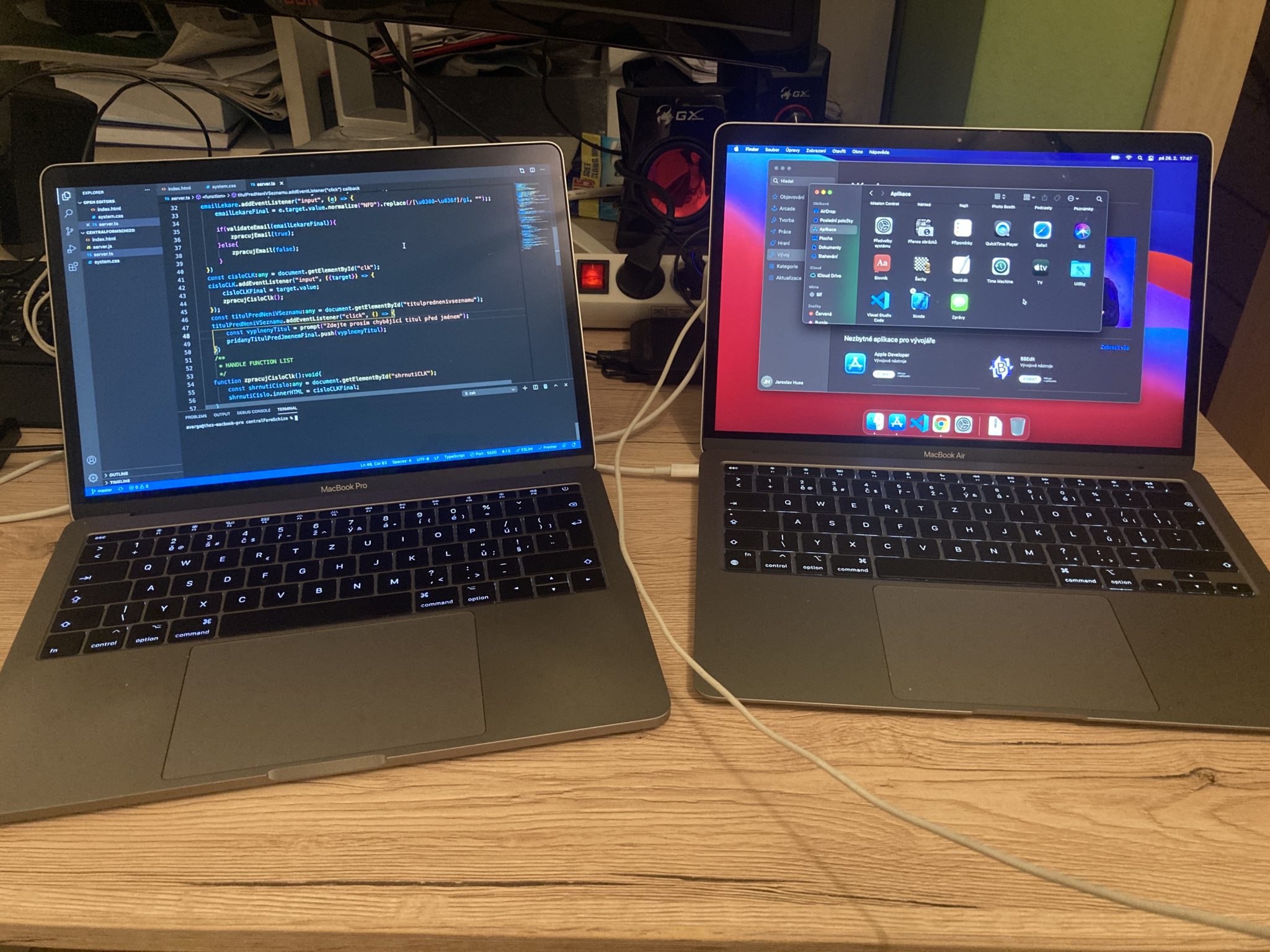 Upřímná recenze – vyplatí se koupit MacBook s M1 chipem?